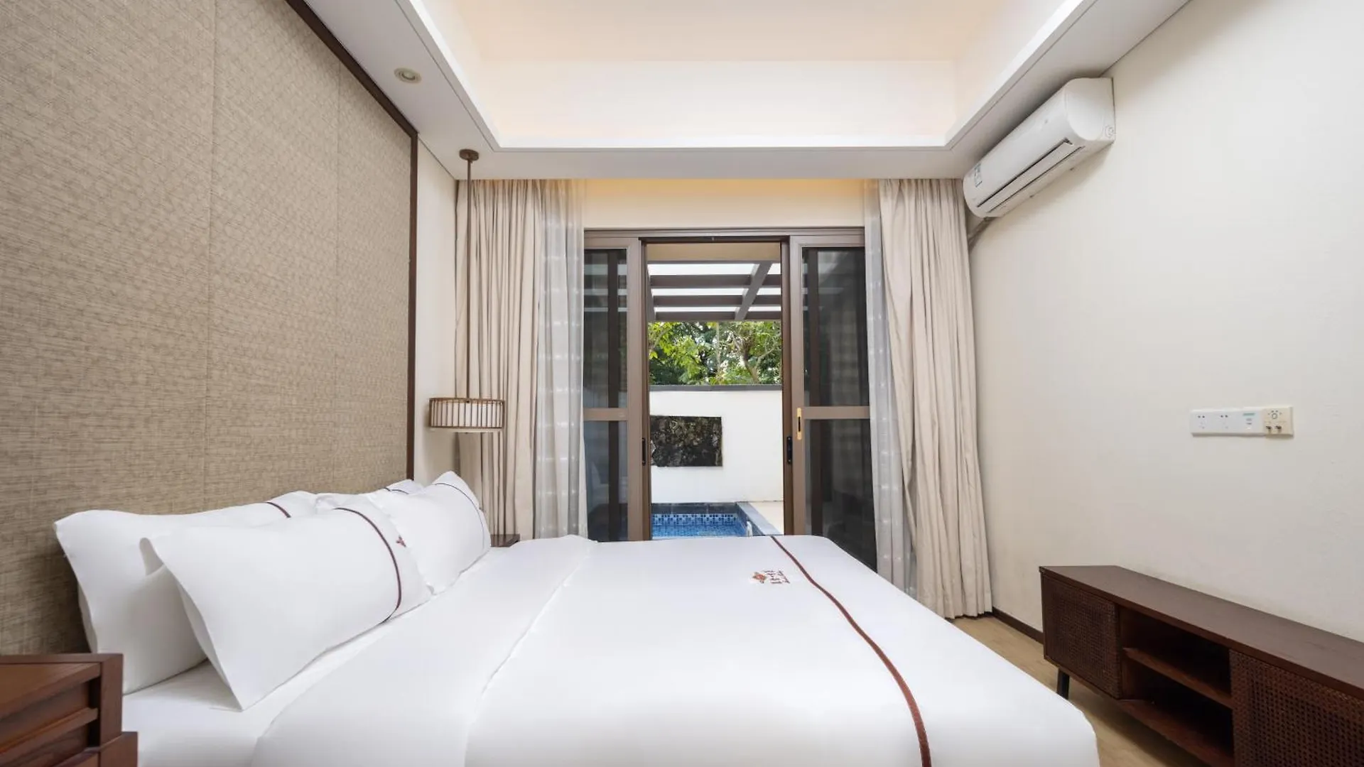 Aparthotel Iccssi Villa Haitang Bay Sanya